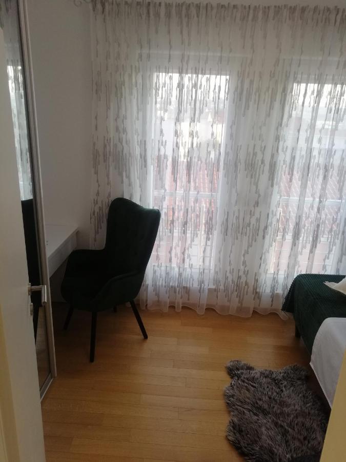 Luxury Apartment Queen Solin Luaran gambar